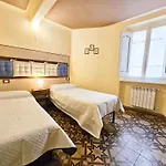 Cozybricks In Lucca - Apartments In Lucca Historical Center - Air Cond & Wifi -