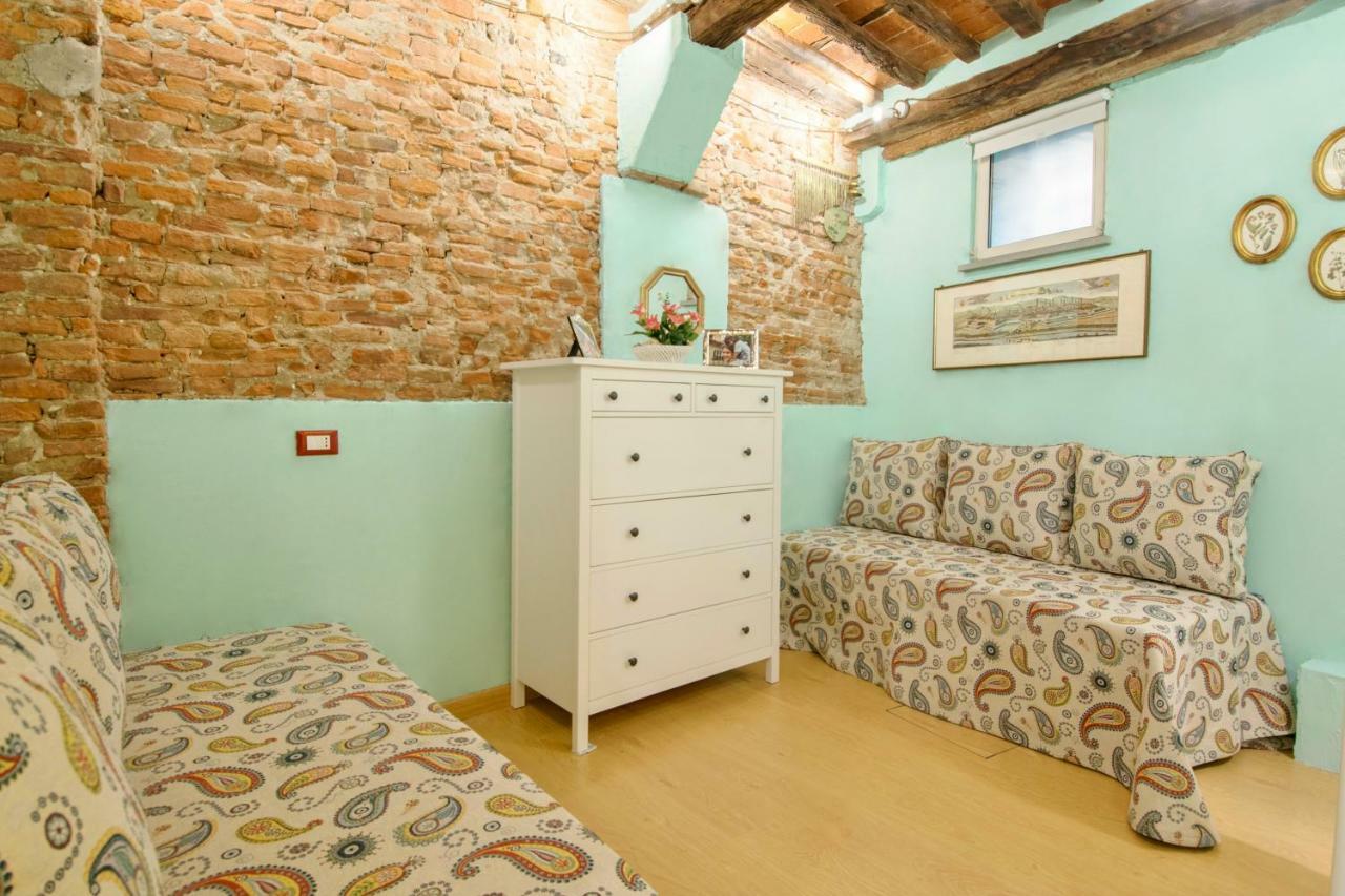 Cozybricks In - In Historical Center - Air Cond & Wifi - * Lucca
