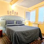 Cozybricks In Lucca - Apartments In Lucca Historical Center - Air Cond & Wifi -